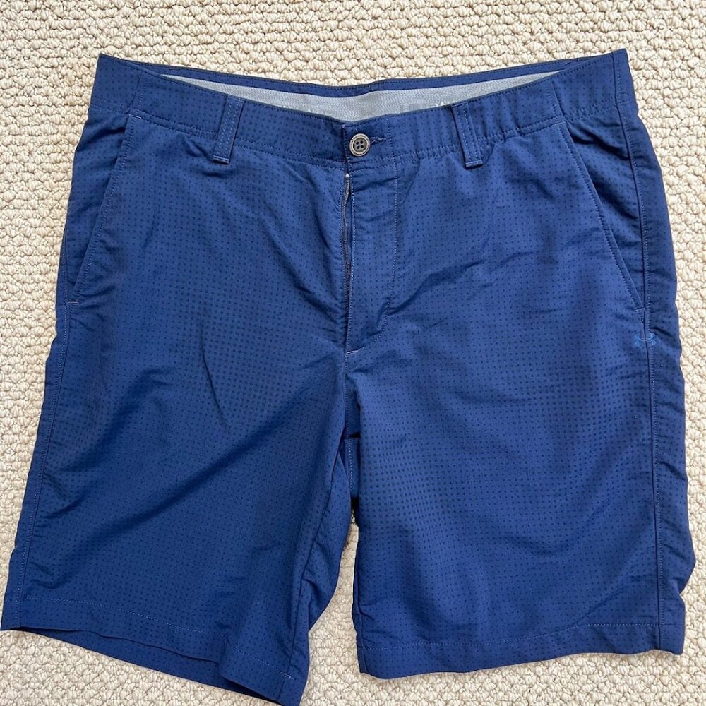 ⛳️ Under Armour Shorts - Heatgear - Playoff - Size 36